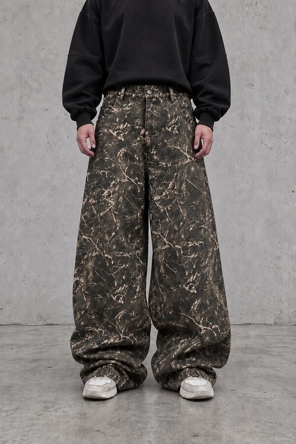 Premium Camouflage Buckle Back Ultra Baggy Jeans