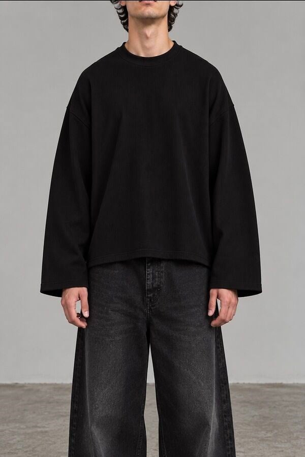 Black Core Ribbed Boxy Sweat