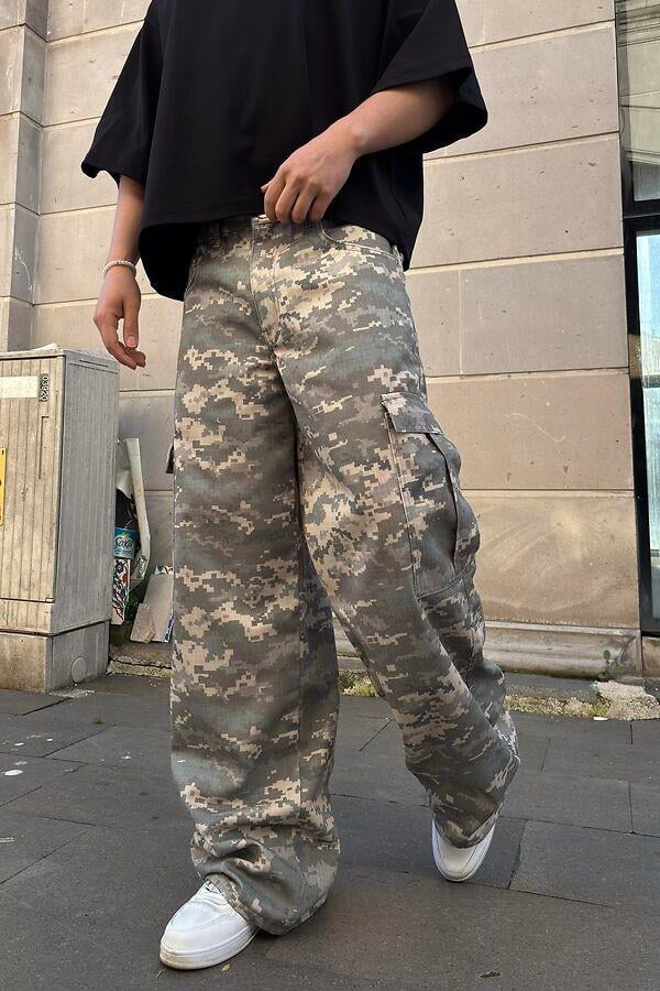 Camouflage Stance Baggy Cargo Pants