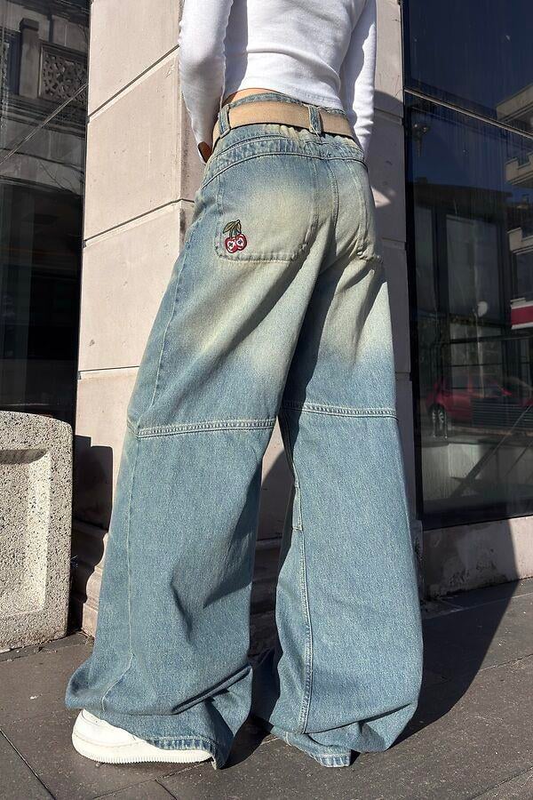 Eskitme Ton Minimal Nakış Geniş Paça Jean