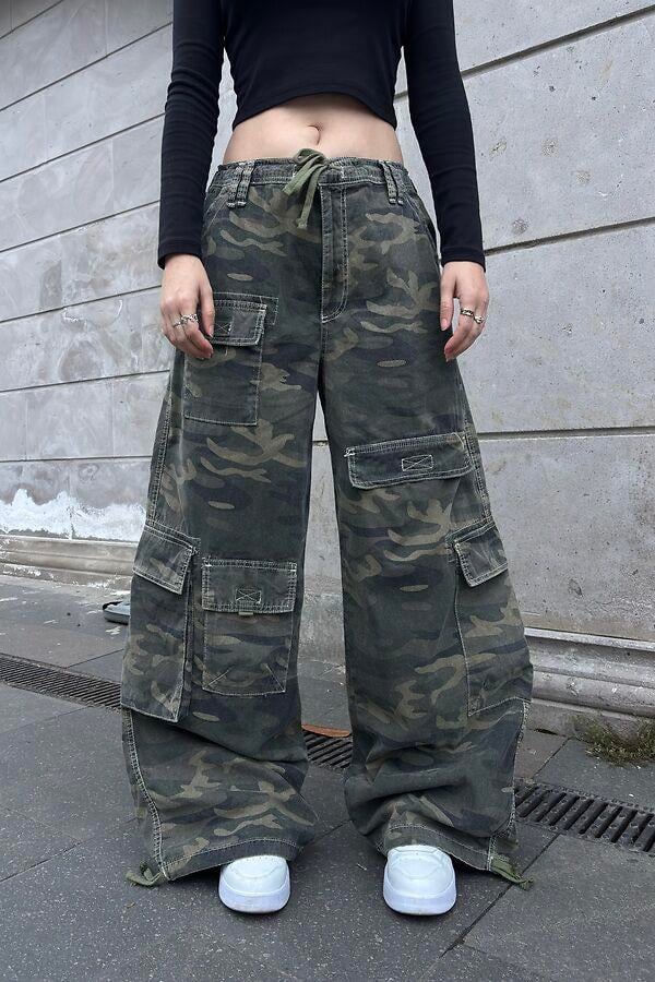 Premium Camouflage Multi Pocket Ultra Baggy Cargo Pants