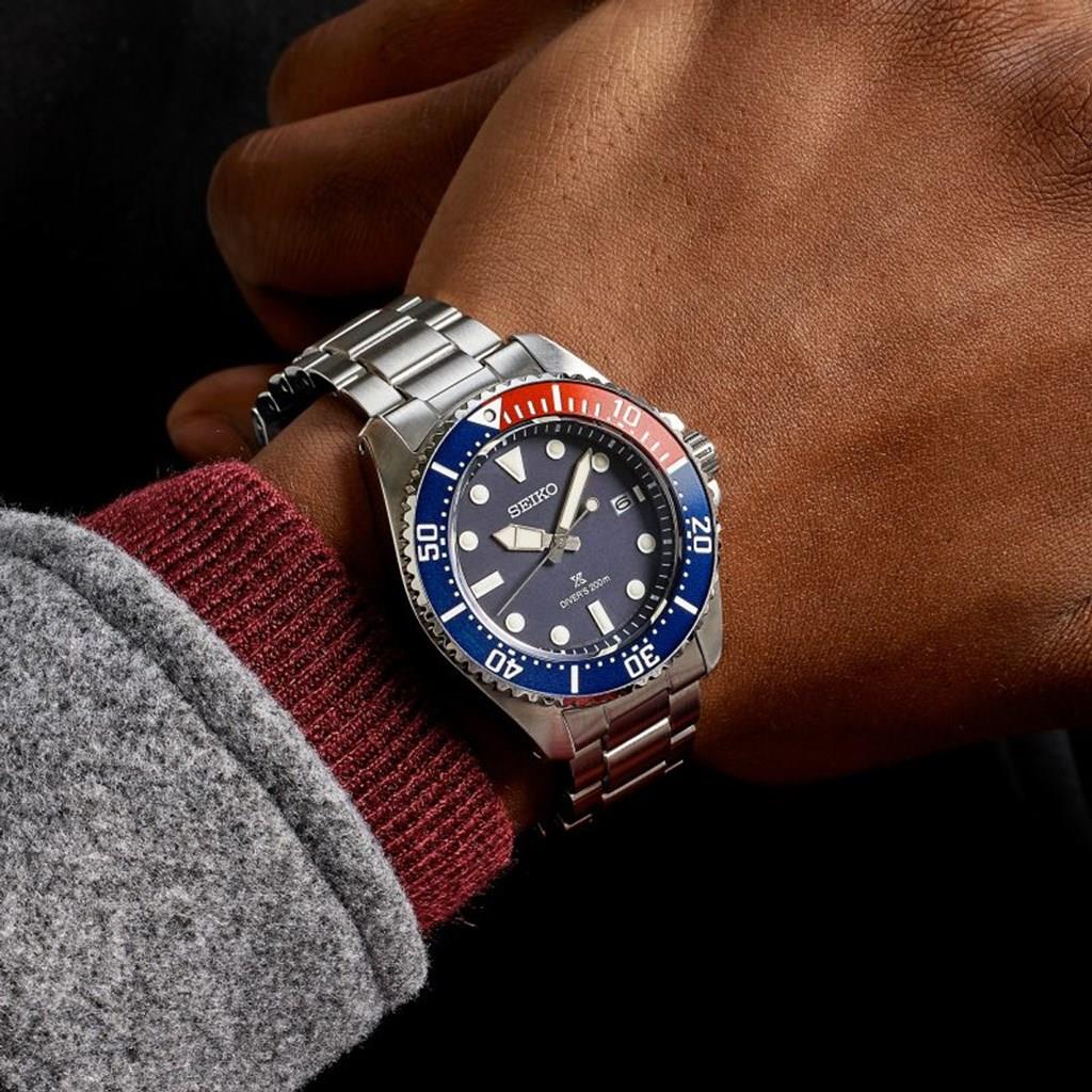 SEIKO SNE595P1