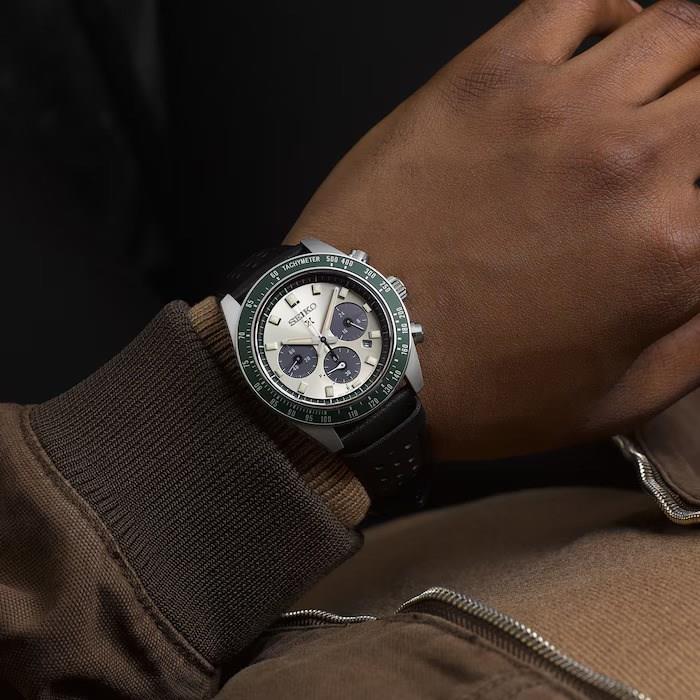 SEIKO SSC943P1