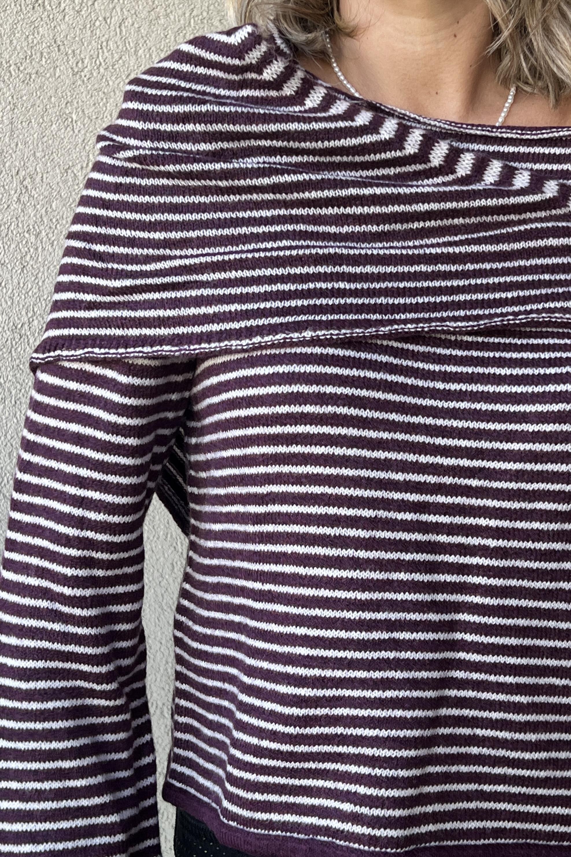 MÜRDÜM ÇİZGİLİ ŞAL DETAYLI KAZAK