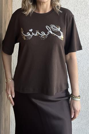 BASKILI TAŞLI TİŞÖRT - Kahve