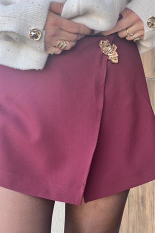 BROŞ DETAYLI BORDO ŞORT ETEK