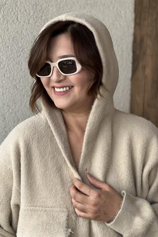 GOLD DÜĞMELİ KAPÜŞONLU ANGORA BEJ HIRKA