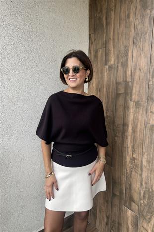 KAYIK YAKA YARASA KOL KEMERLİ TRİKO KAZAK