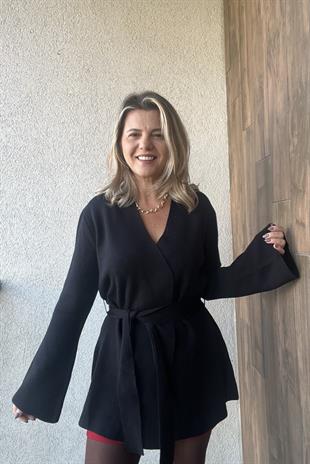 KRUVAZE KEMERLİ YÜN KARIŞIMLI TRİKO HIRKA