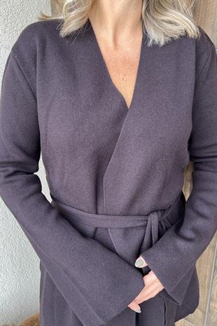 KRUVAZE KEMERLİ YÜN KARIŞIMLI TRİKO HIRKA