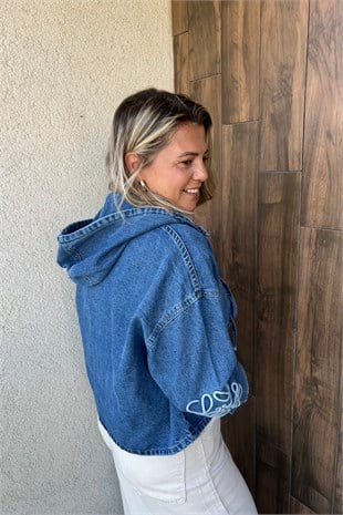 ORİJİNAL MODEL KAPÜŞONLU JEAN CEKET