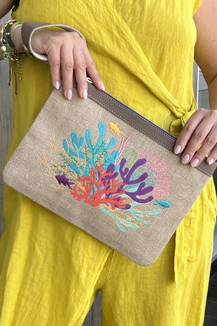 RENKLİ MERCAN CLUTCH ÇANTA