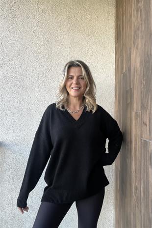 V YAKA SİYAH UZUN TRİKO KAZAK