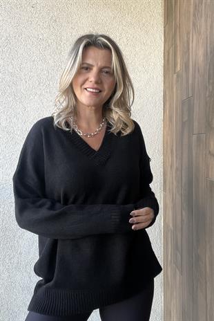 V YAKA SİYAH UZUN TRİKO KAZAK