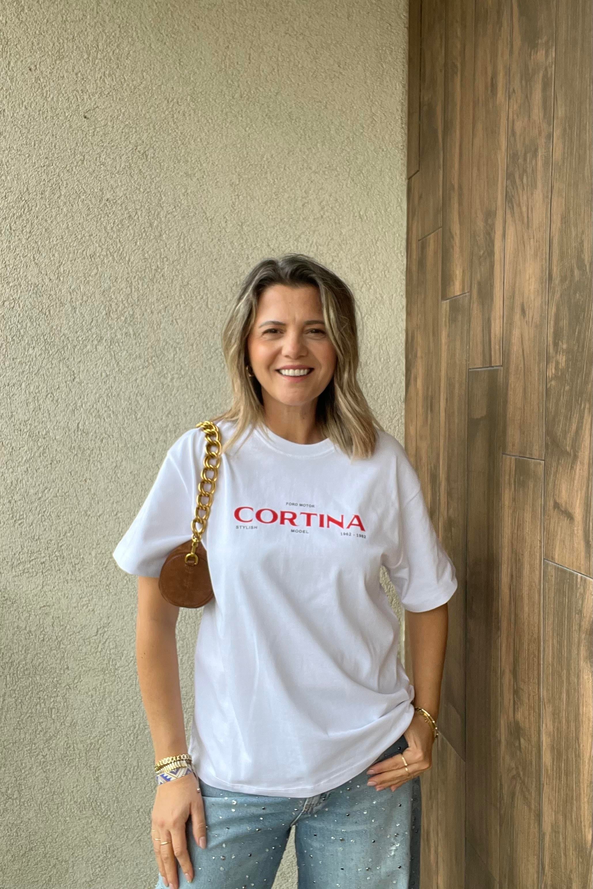 CORTINA BEYAZ OVERSİZE TİŞÖRT