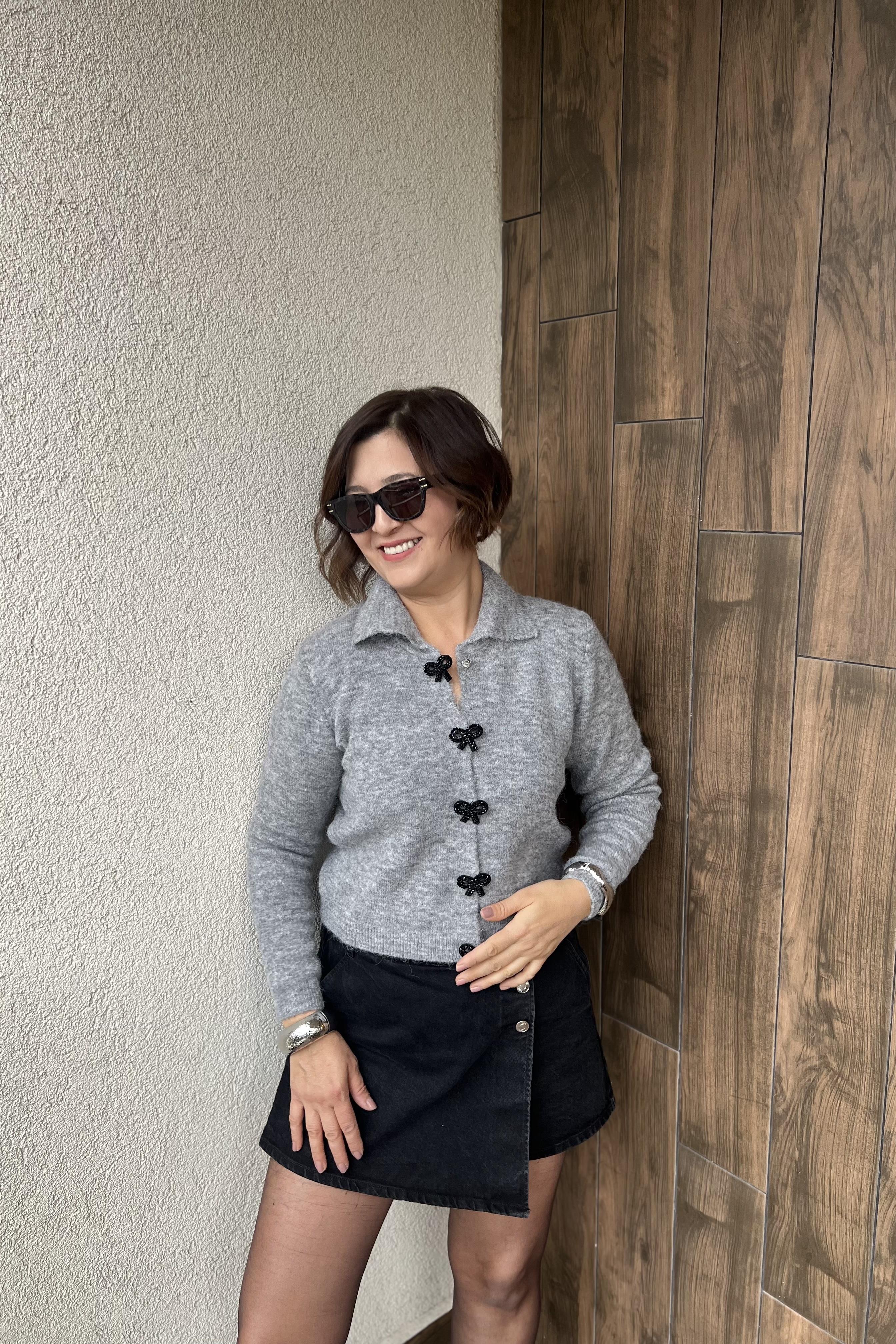 FİYONK DETAYLI HIRKA