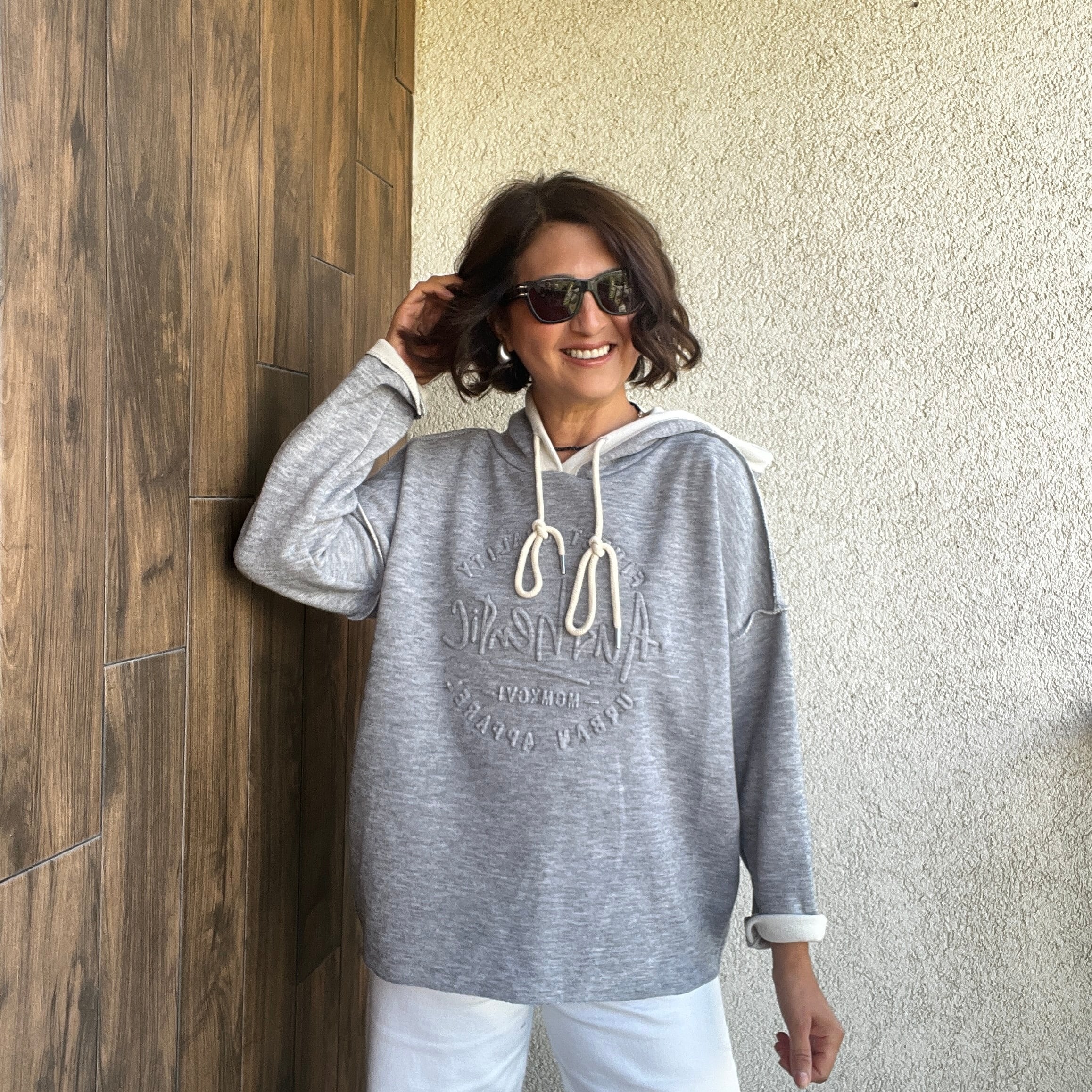 KABARTMA YAZI DETAYLI ÇELİK ÖRGÜ KAPÜŞONLU SWEATSHIRT - Gri