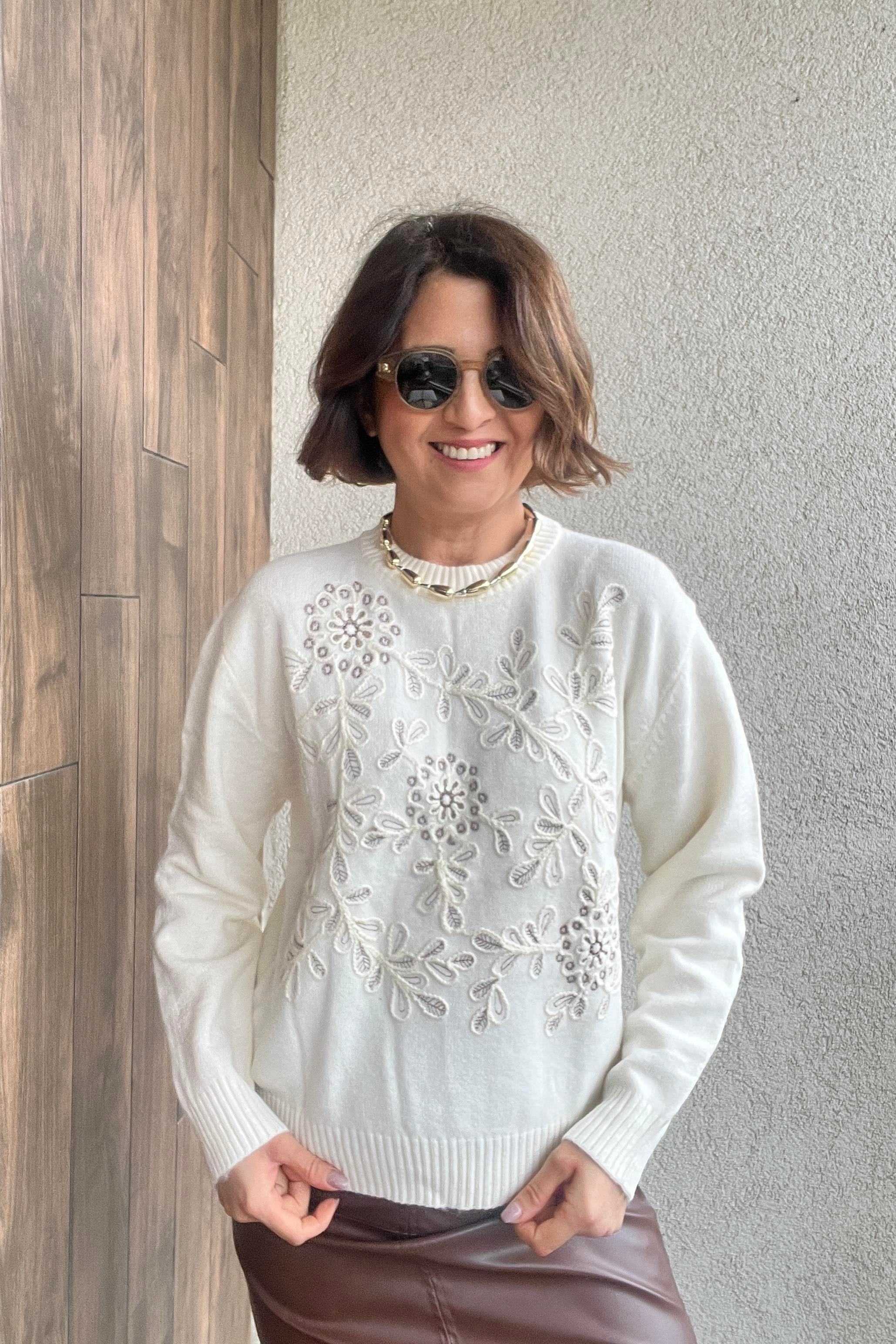 NAKIŞ İŞLEMELİ PREMİUM İTALYAN EKRU KAZAK