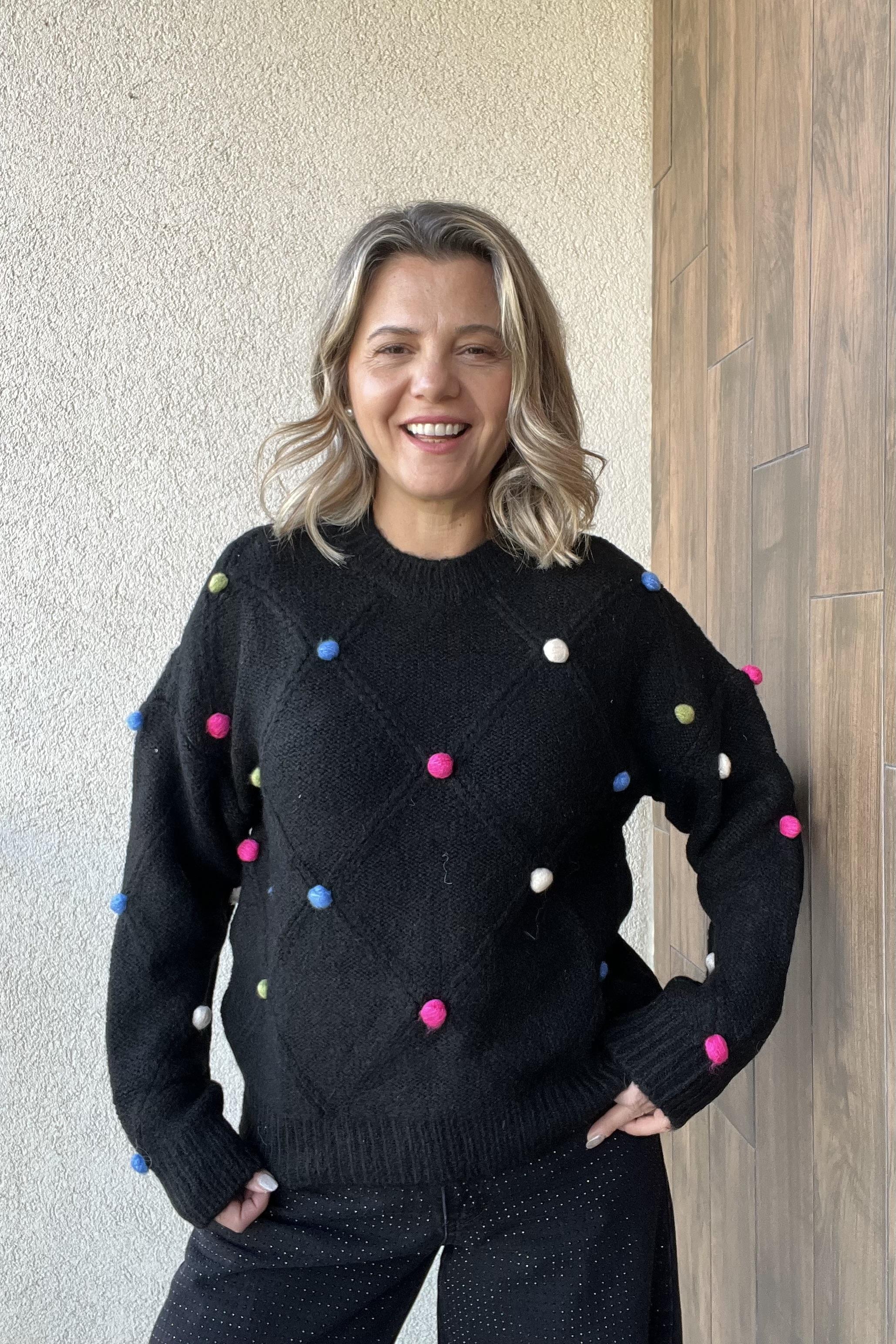 PON PONLU SİYAH TRİKO KAZAK