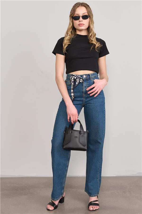 Çetinkaya Fithit 8429 Bayan Bisiklet Yaka 30/1 Compact Penye Süprem Crop T-shirt Siyah