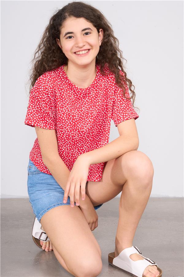 Fit Club 31203 Kız Çocuk Bisiklet Yaka Bürümcük Crop T-shirt 4-12 Yaş Kırmızı Üzeri Çıtır Çiçekler