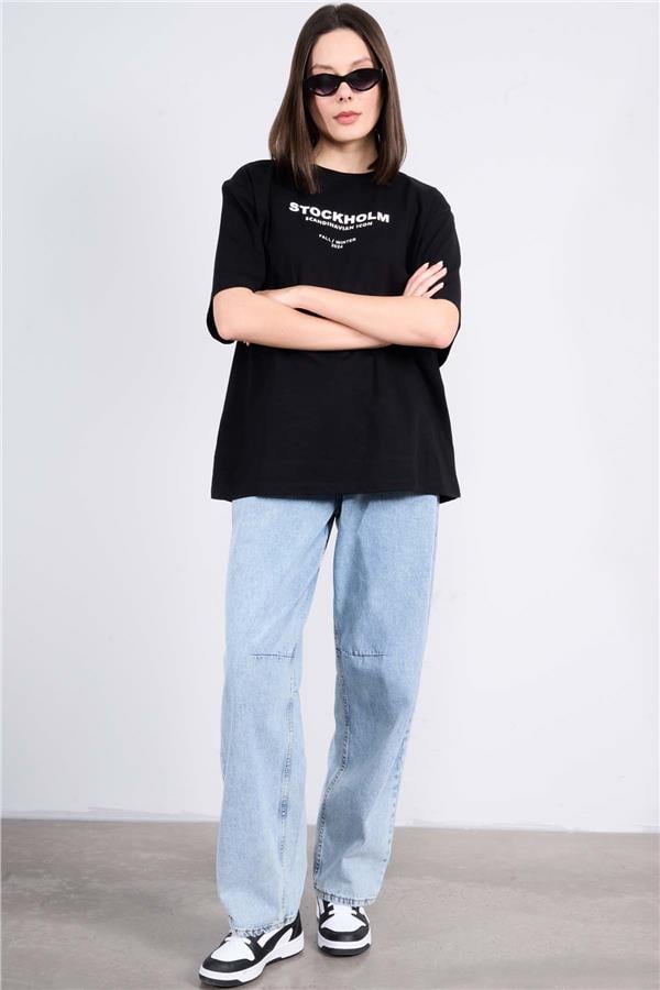 Helly Y25 Mb-6056 Siyah Kadın Stockholm Yazı Baskılı T-Shirt