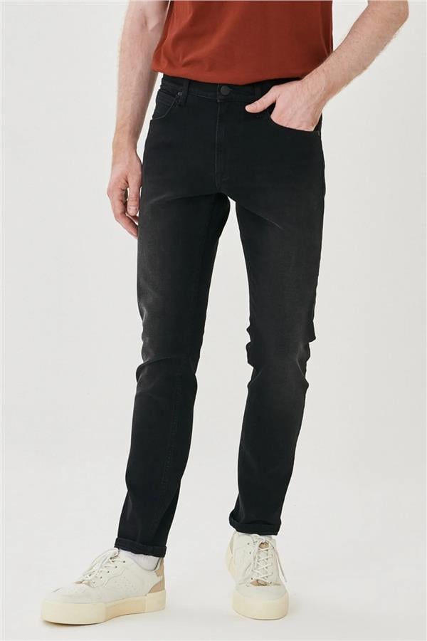 Lee L719012 L719 Luke 009 Venom Black Erkek Dusuk Bel Dar Paca Jean Pantolon