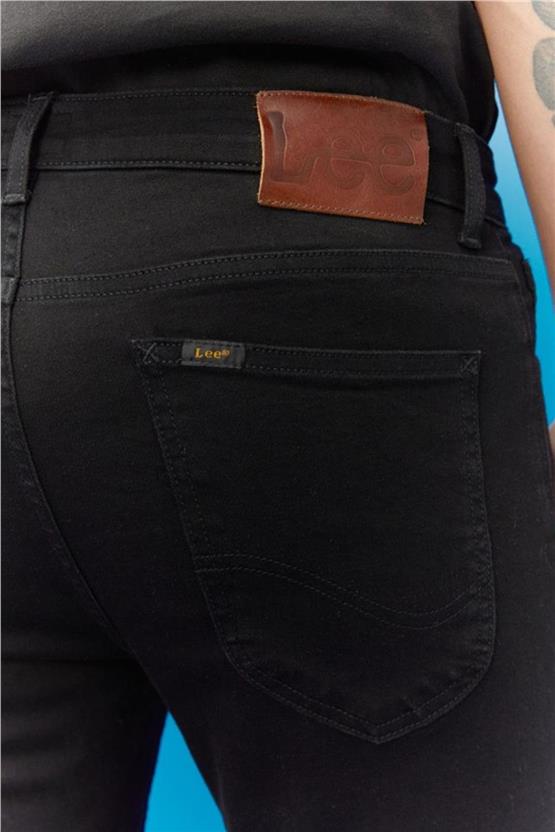 Lee L736 Siyah 001 Erkek Skinny Normal Bel Çok Dar Malone Jean Pantolon