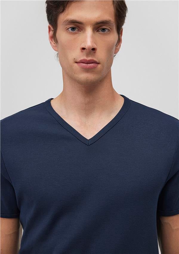Mavi 063748-17588 Erkek V Yaka Koyu Lacivert T-Shirt
