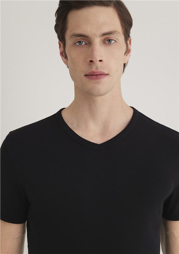Mavi 063748-900 Erkek Siyah V Yaka T-Shirt