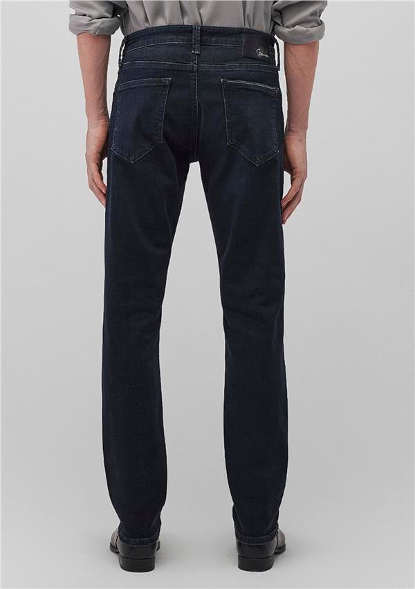 Mavı M0035188545 Marcus Dusty Shaded Lux Black Erkek Slım Straıght Denım Pantolon