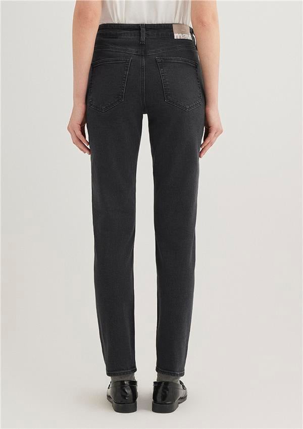 Mavi M100277-35250 Mid Smoke Denim Kadın Mom Cındy Denim Pantolon
