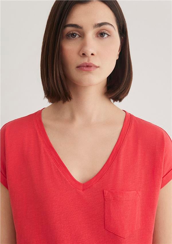 Mavi M1600961-71083 Nar Çiceği Kadın Loose V Yaka Basic T-Shirt