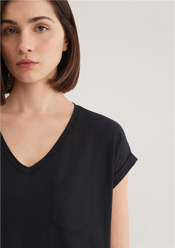 Mavi M1600961-900 Siyah Kadın T-Shirt
