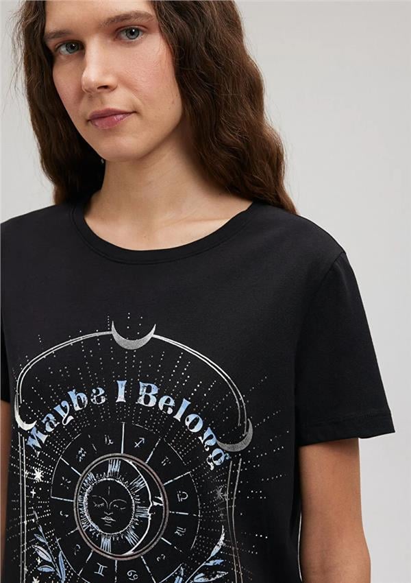 Mavi M1612396-900 Siyah Kadın Semi Slim Astrolojı Baskılı T-Shirt