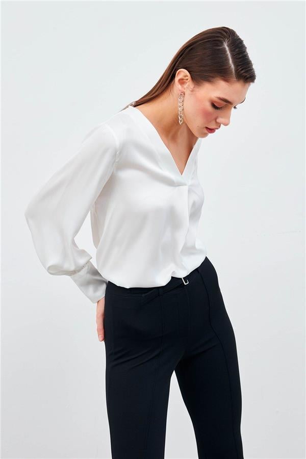 Sateen 871-1010 Ekru Kadın V Yaka Saten Bluz