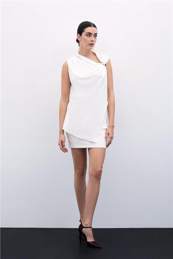Sateen Y25 1737-1018 Ekru Kadın Tek Omuzu Aksesuarlı Kolsuz Bluz