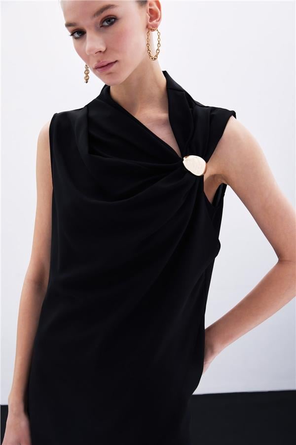 Sateen Y25 1737-1018 Sıyah Kadın Tek Omuzu Aksesuarlı Kolsuz Bluz
