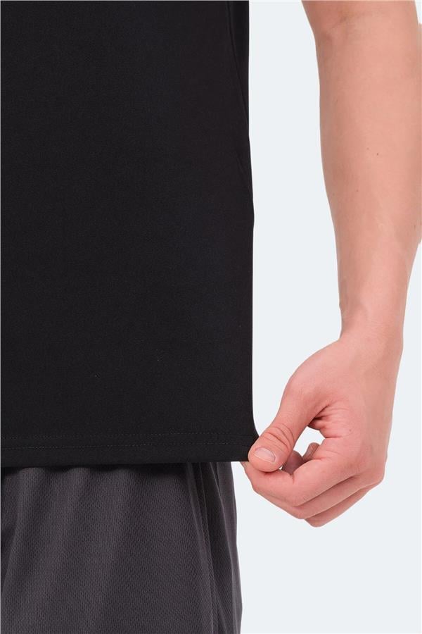 Slazenger Nelu Sıyah Erkek Bısıklet Yaka Kolsuz Polyester T-Shırt