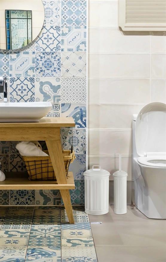 The Mia Çöp Kovası Tuvalet Fırçası Seti Beyaz GLV0645