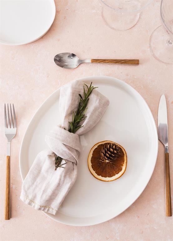 The Mia Cotta Limoges Servis Tabağı Beyaz 27x23 cm