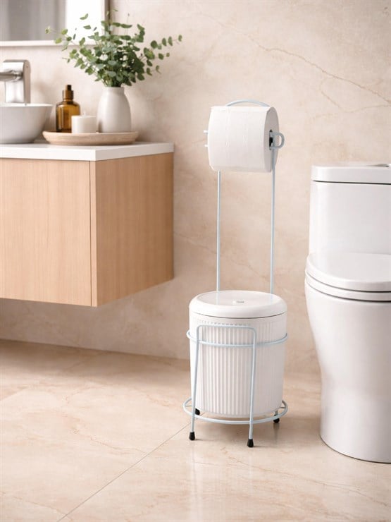 Metal Standlı Tuvalet Kağıtlığı Ve Kapaklı Çöp Kovası Seti – Modern Banyo Düzenleyici