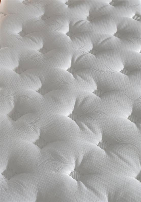 Niron Queen Çift Kişilik Pedli Yatak Seti 150x200 Sütlü Kahve Kumaş Baza, Başlık ve Yatak Takımı