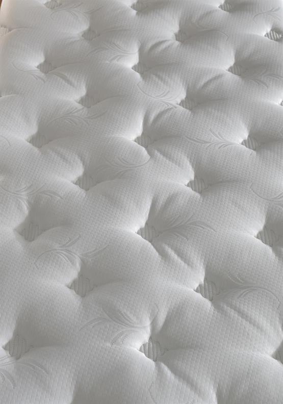 Niron Queen Tek Kişilik Pedli Yatak Seti - Sütlü Kahve Kumaş Baza, Başlık ve Yatak Takımı