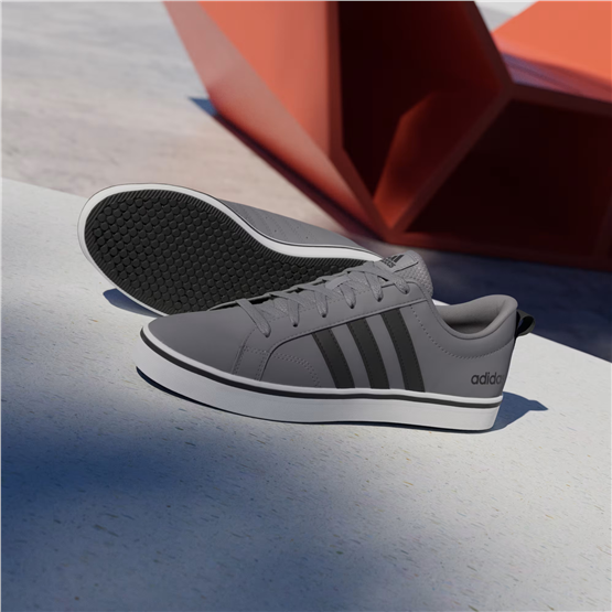 Adıdas Hp6007 Vs Pace 2.0 10.9176 Grethr/Cblack/Ftwwht Mrd Sneaker Ayakkabı