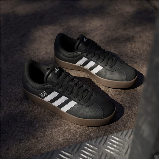 Adıdas Id8796 Vl Court 3.0 10.9308 Cblack/Ftwwht/Gum5 Zenne Sneaker Ayakkabı
