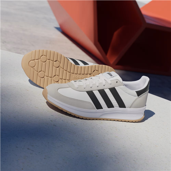 Adıdas Ih8584 Run 70S 2.0 10.9520 Ftwwht/Cblack/Greone Mrd Yuruyus Ayakkabısı