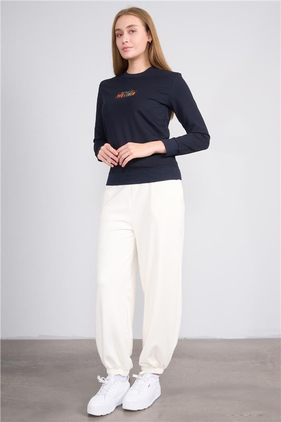 Aksoy K26 24K114 Lacı Kadın Regular Fıt O Yaka 2 Ip Sweat