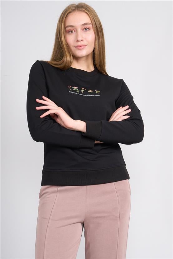 Aksoy K26 24K114 Sıyah Kadın Regular Fıt O Yaka 2 Ip Sweat