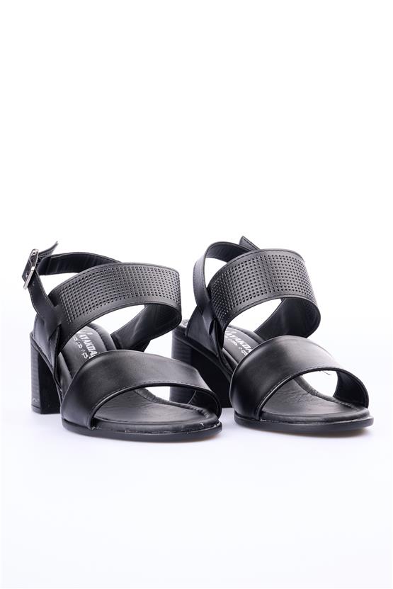 Ayakdaş 15413 4525 Siyah Kadın Ayakkabı